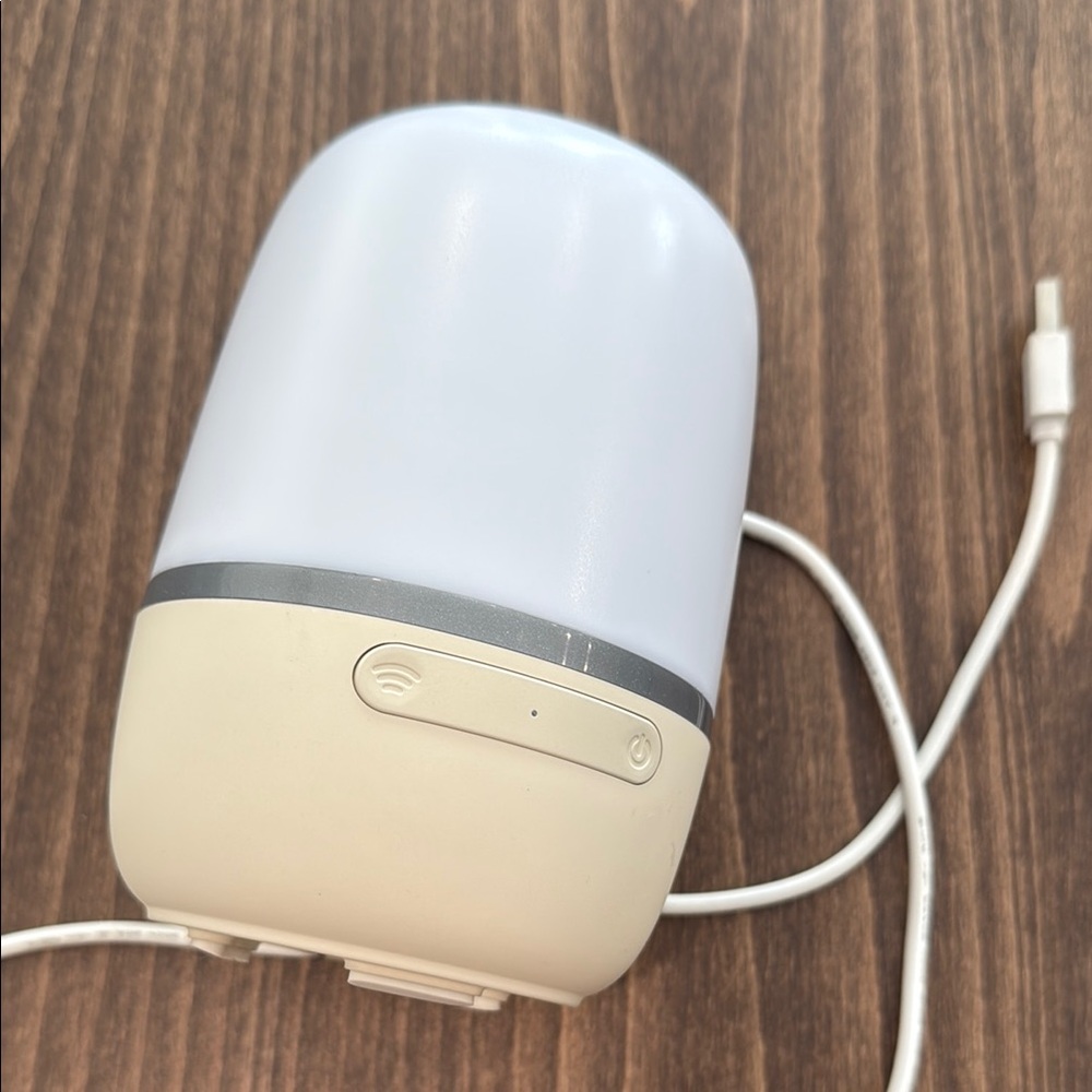 White and Cream Smart Lamp